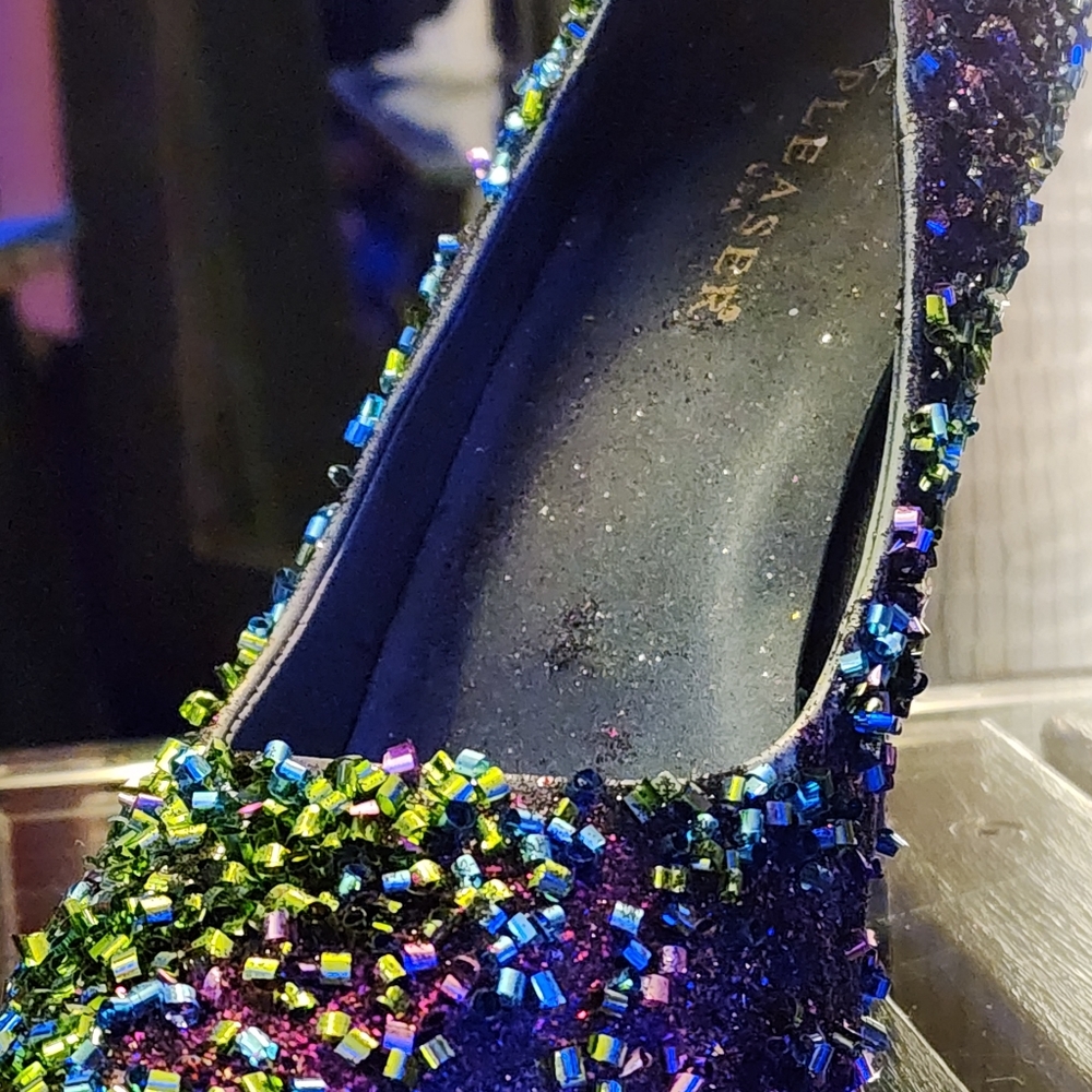 Art Pumps - Picture 3 of 6